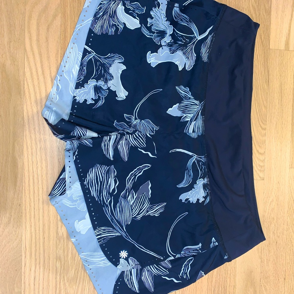 Athleta laser cut running shorts